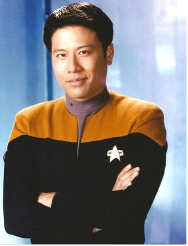 Star Trek Voyager Garrett Wang, mint Harry Kim Egyenruhában 8 x 10 Fotó